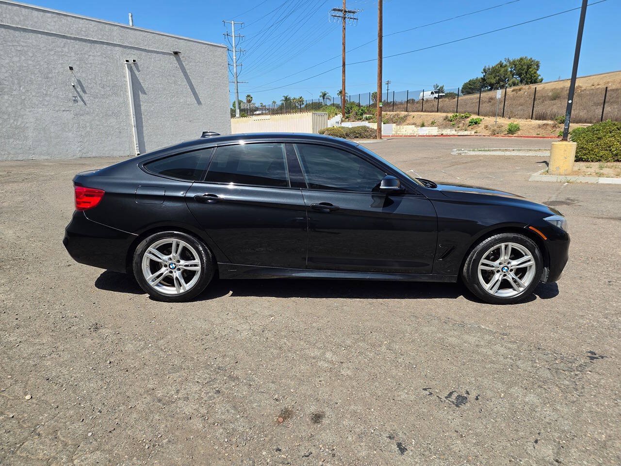 Used 2015 BMW 328i Gran Turismo xDrive AWD/4WD image 18