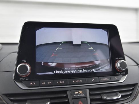 Used 2023 Nissan Altima 2.5 SV image 19