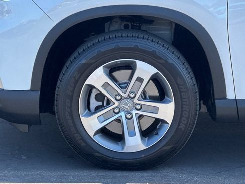 Used 2024 Honda Pilot EX-L image 35