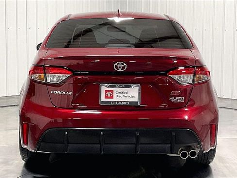 Certified 2026 Toyota Corolla SE FWD image 4