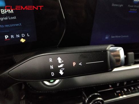 Used 2025 Chevrolet Equinox LT image 17