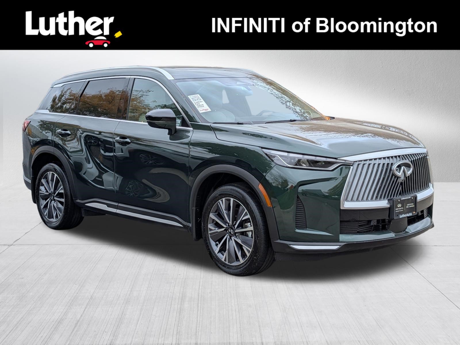 Certified 2026 INFINITI QX60 Luxe w/ Cargo Package AWD/4WD image 1