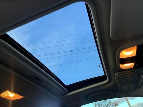 Certified 2024 Subaru Crosstrek 2.0i Premium image 23