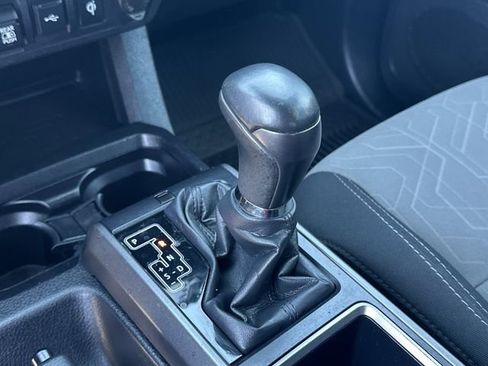 Certified 2022 Toyota Tacoma TRD Off-Road w/ Technology Package image 20