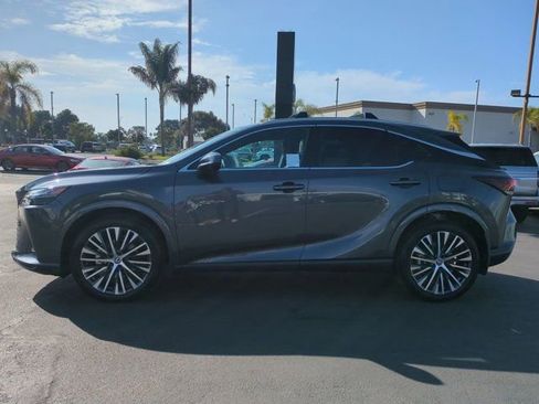Used 2025 Lexus RX 350 w/ Convenience Package image 9