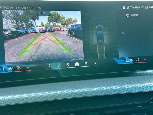 New 2026 BMW 330i Sedan w/ M Sport Package image 11