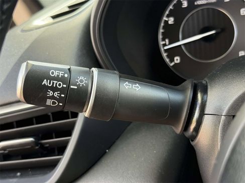 Used 2022 Acura TLX w/ Technology Package image 16