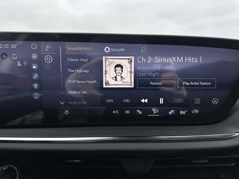 New 2026 Buick Envision Preferred image 13