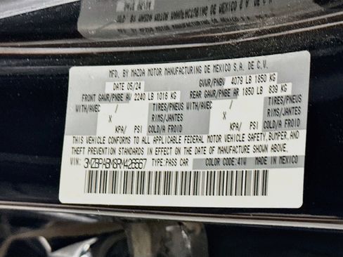 Used 2024 MAZDA MAZDA3 s FWD image 12