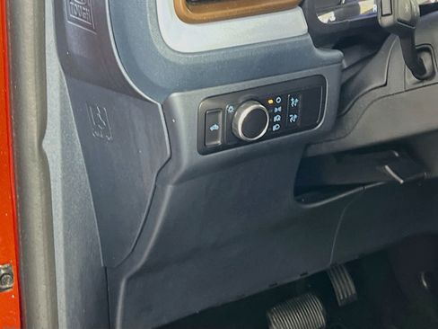 Used 2024 Ford Maverick Lariat AWD/4WD image 10