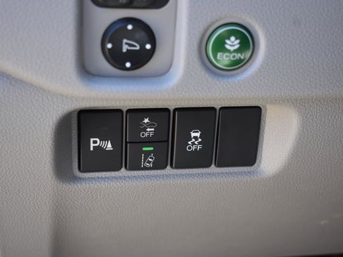 Used 2019 Honda Pilot Touring image 29