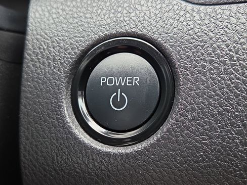 Used 2025 Toyota Camry LE FWD image 20