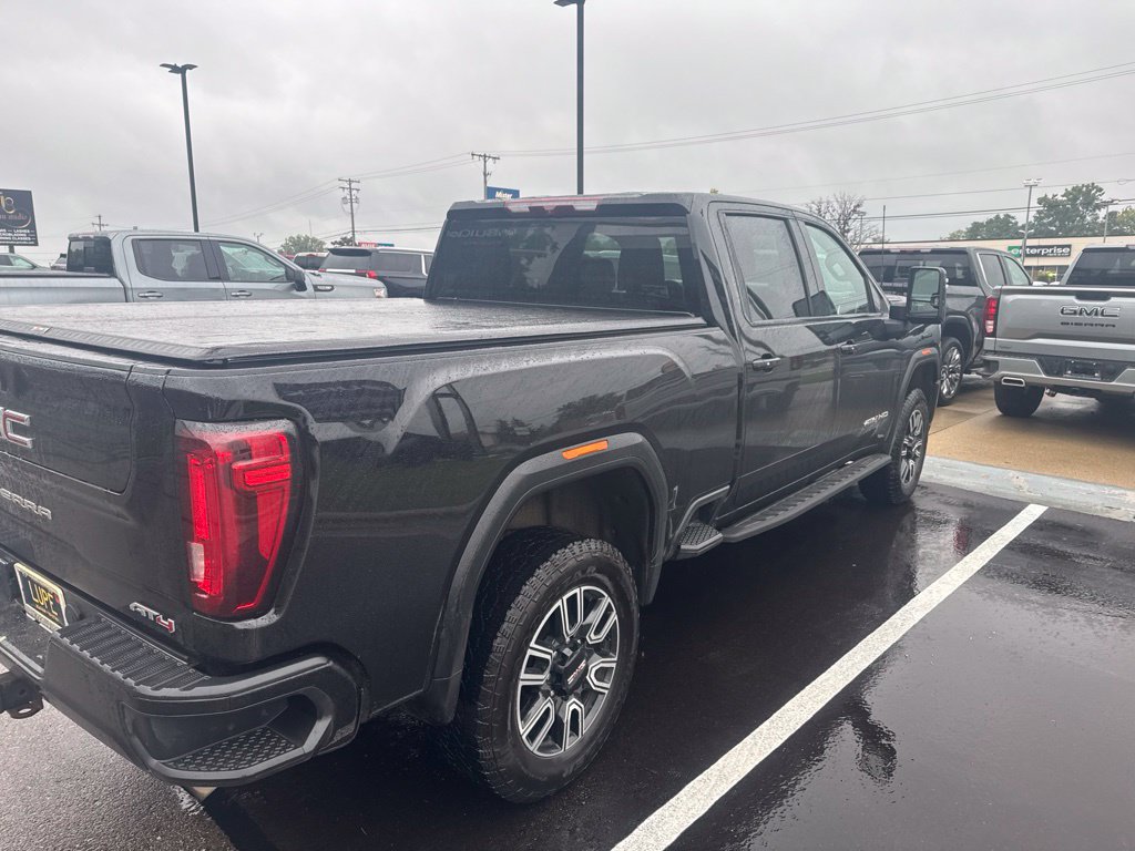 Used 2023 GMC Sierra 2500 AT4 w/ Gooseneck/5TH Wheel Package AWD/4WD image 3