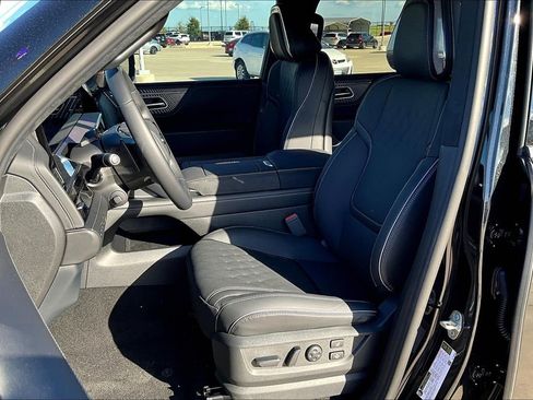 New 2026 INFINITI QX80 Autograph w/ Premium Cargo Package image 24