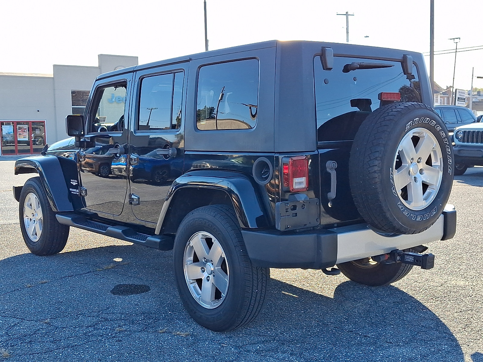 Used 2009 Jeep Wrangler Unlimited Sahara AWD/4WD image 4