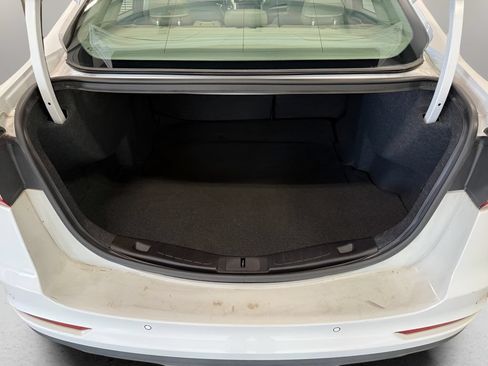 Used 2020 Ford Fusion SEL FWD image 9
