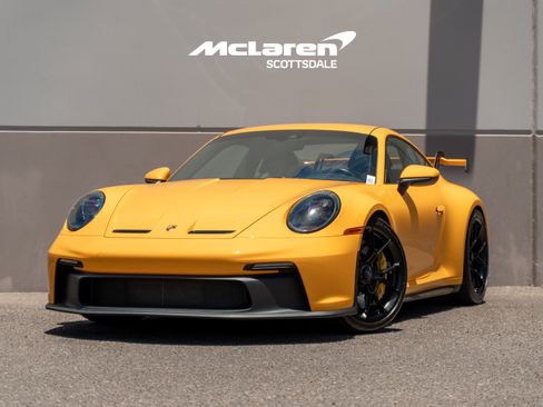 Used 2022 Porsche 911 GT3 RWD image 2