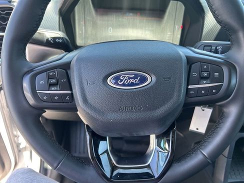 Used 2025 Ford Ranger XLT w/ Black Appearance Package AWD/4WD image 23