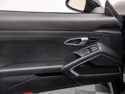 Used 2012 Porsche 911 Carrera S image 14
