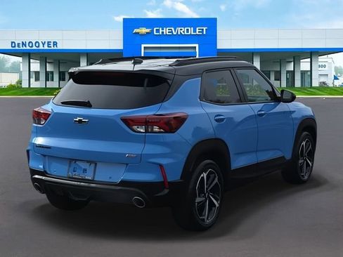 Used 2023 Chevrolet TrailBlazer RS w/ Sun and Liftgate Package image 8