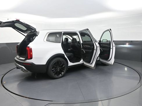 Used 2022 Kia Telluride SX w/ Towing Package AWD/4WD image 35