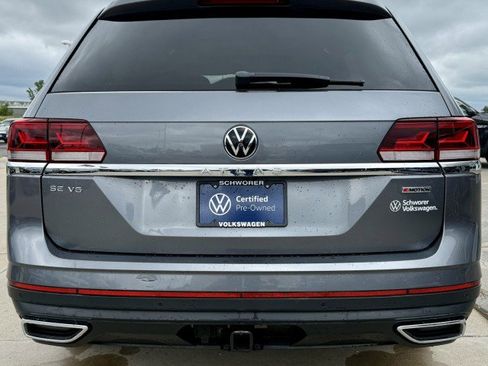 Certified 2022 Volkswagen Atlas SE image 7