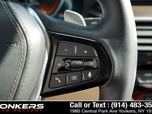 Used 2022 BMW 540i xDrive w/ Premium Package image 26