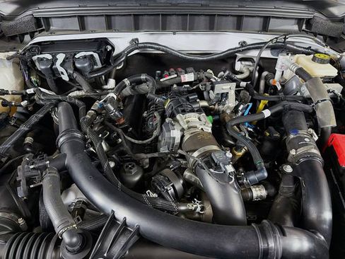 Used 2023 Ford Bronco Outer Banks AWD/4WD image 34
