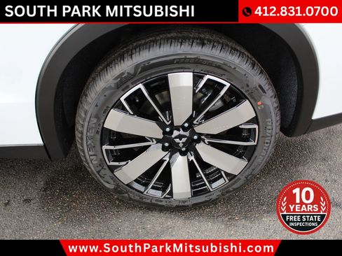 New 2026 Mitsubishi Outlander SE AWD/4WD image 28