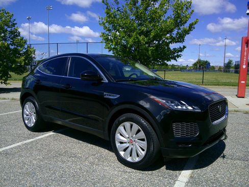 Used 2018 Jaguar E-PACE SE AWD/4WD image 9