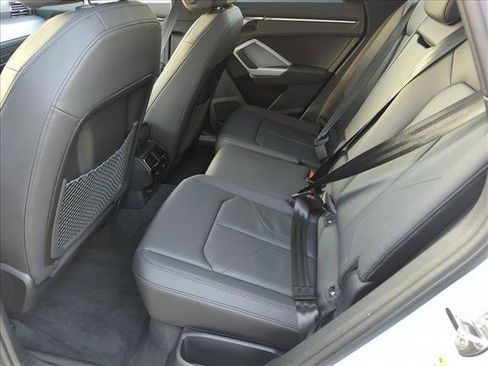 Used 2025 Audi Q3 2.0T Premium w/ Convenience Package image 19