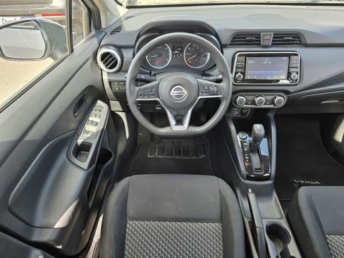 Used 2021 Nissan Versa S image 15