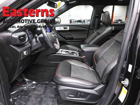 Used 2022 Ford Explorer ST-Line image 14