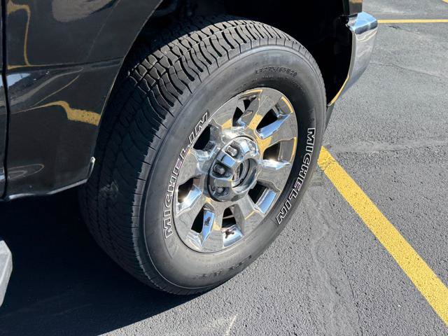 Used 2018 Ford F350 Lariat w/ Lariat Ultimate Package AWD/4WD image 9
