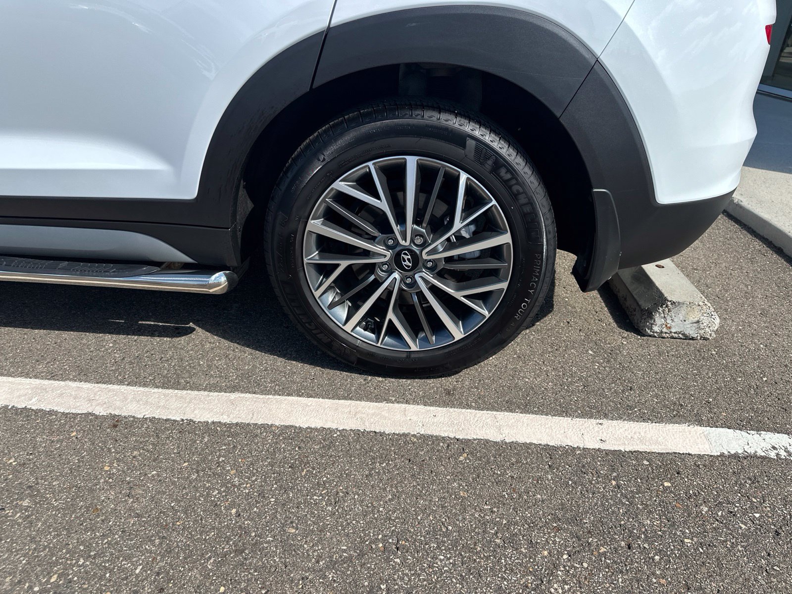 Used 2021 Hyundai Tucson Limited AWD/4WD image 8
