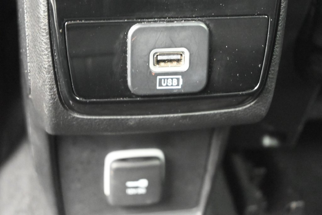 Used 2022 Jeep Compass Limited AWD/4WD image 18