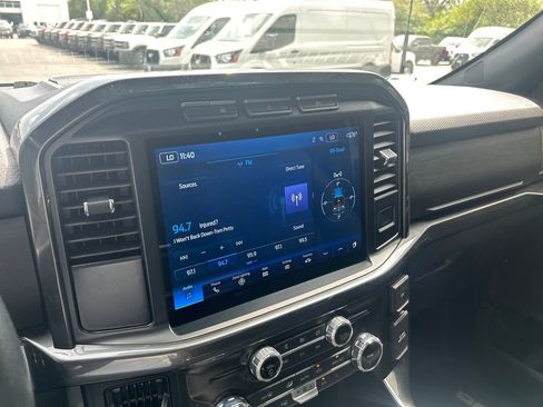 Used 2022 Ford F150 XLT w/ Equipment Group 302A High image 16