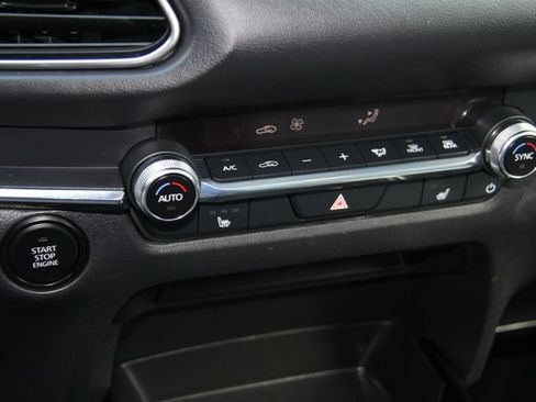 Used 2024 MAZDA CX-30 AWD 2.5 S w/ Preferred Package image 29