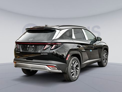 New 2026 Hyundai Tucson Limited image 7