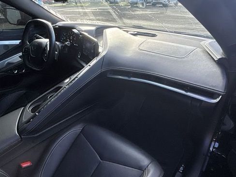 Used 2022 Chevrolet Corvette Stingray Preferred Cpe w/ Z51 Performance Package image 25