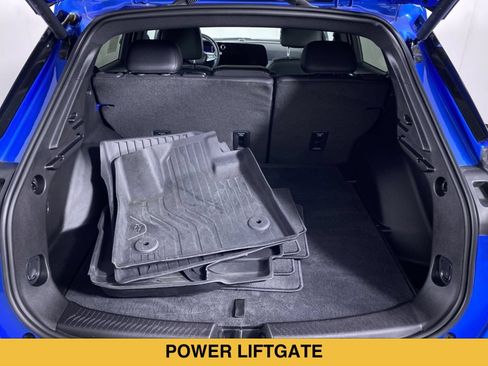 Certified 2024 Chevrolet Equinox EV LT FWD image 12