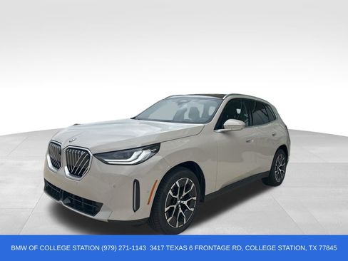 Certified 2025 BMW X3 xDrive30 AWD/4WD image 1
