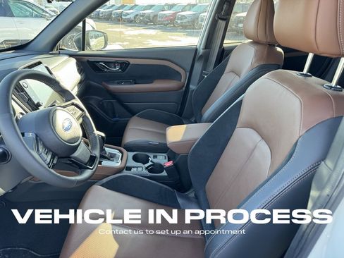 Used 2025 Subaru Forester Touring w/ Popular Package - Touring image 12