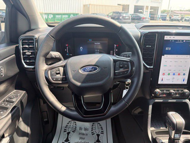 Used 2025 Ford Ranger XLT w/ FX4 Off-Road Package AWD/4WD image 14