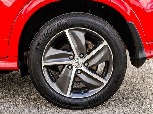 Used 2020 Honda HR-V Touring image 37