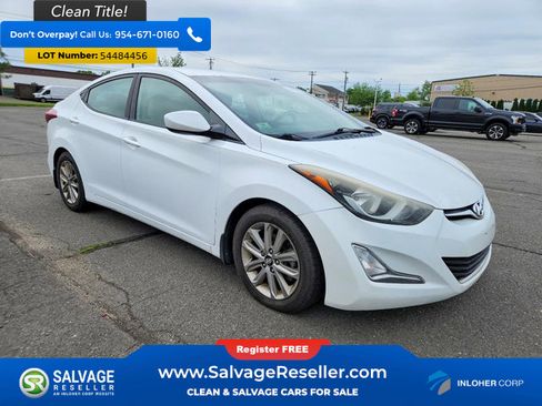 Used 2015 Hyundai Elantra SE w/ Option Group 02 FWD image 5
