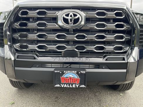 Used 2026 Toyota Tundra Platinum AWD/4WD image 31