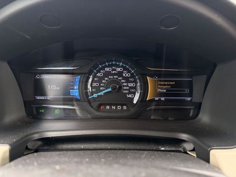 Used 2019 Ford Flex Limited FWD image 3