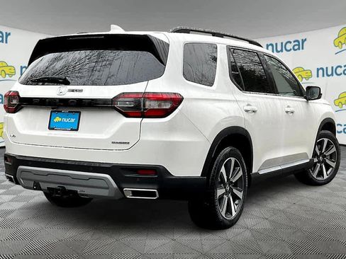New 2026 Honda Pilot Touring image 7