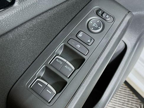 New 2026 Honda Civic Sport image 17